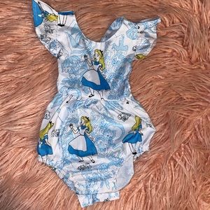 Babygirl alice in wonderland onesie - no tag